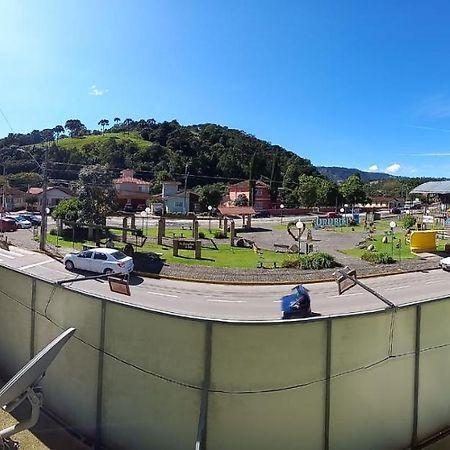 Centro Da Cidade Vista Para Praca Apartment Urubici Luaran gambar